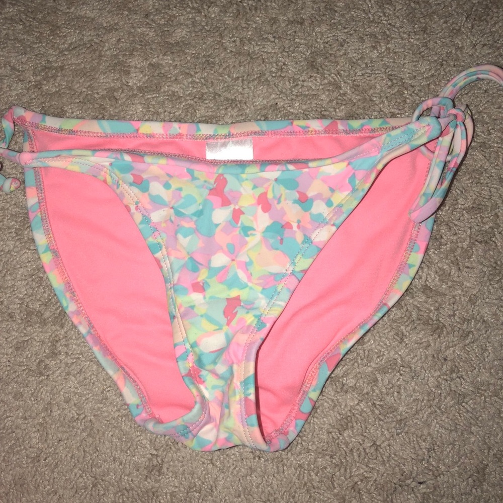 Cute Patterned Bikini Shorts